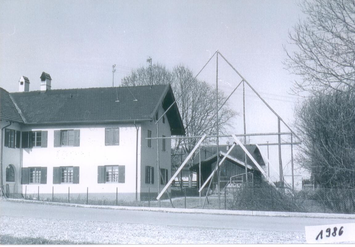 Schaugerüst am Trachtenheim