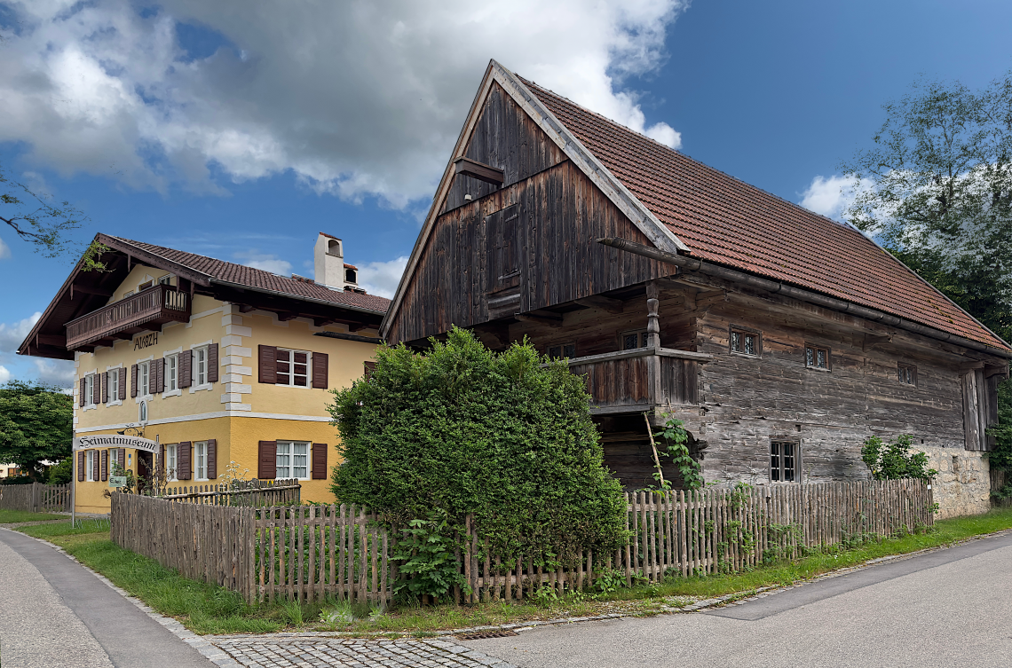 Geb&auml;ude des Heimatmuseums Sauerlach in Arget